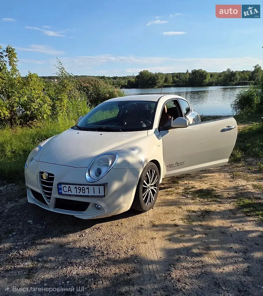 Alfa Romeo Mito 2010 photo 4