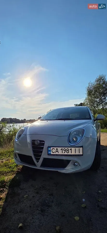 Alfa Romeo Mito 2010 photo 3
