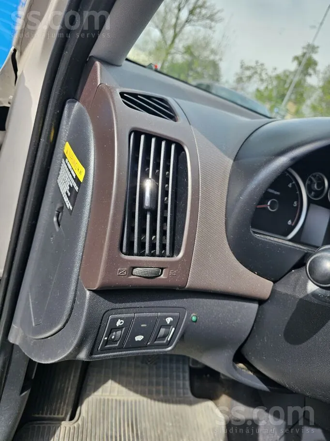 Hyundai I30 2009 photo 3