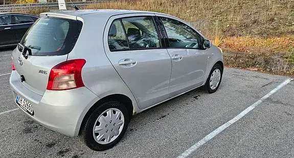 Toyota Yaris 2007 photo 4