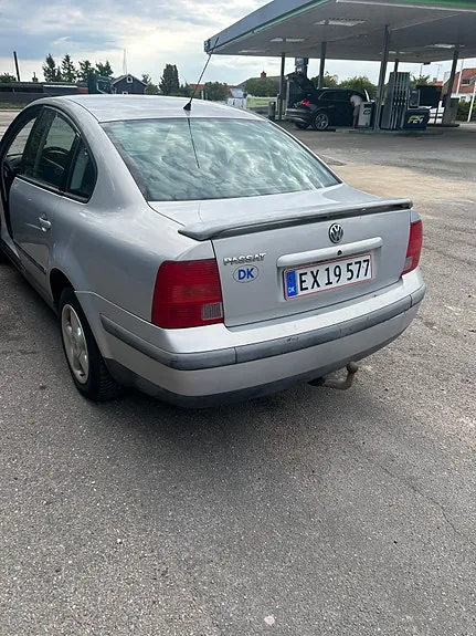 Volkswagen Passat 1997 photo 5