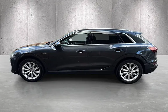 Audi E-Tron 2021 photo 4