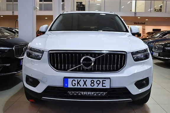 Volvo Xc40 2022 photo 2