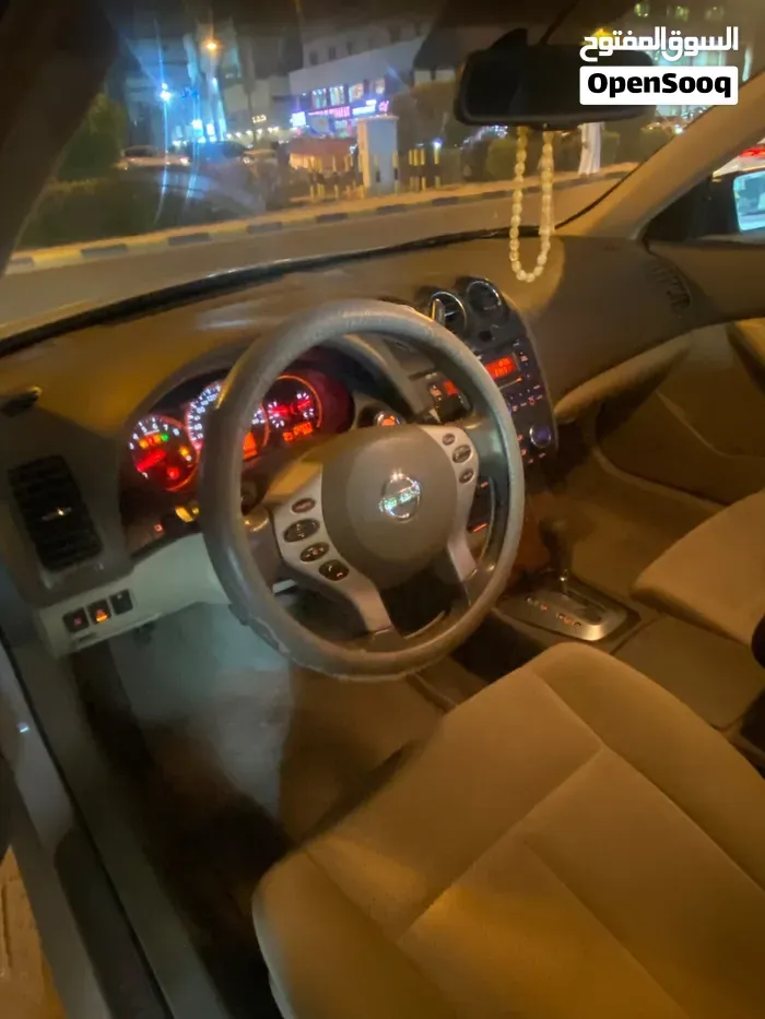 Nissan Altima 2009 photo 4