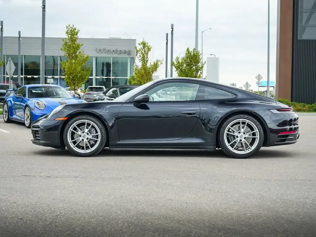 Porsche 911 2021 photo 4