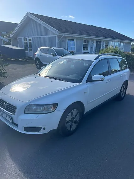 Volvo V50 2009 photo 3