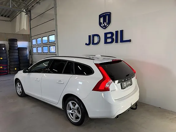 Volvo V60 2016 photo 3