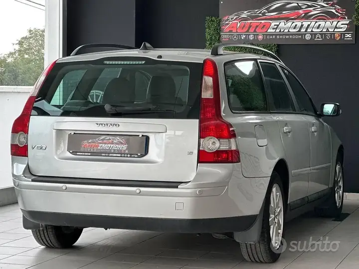Volvo V50 2006 photo 4