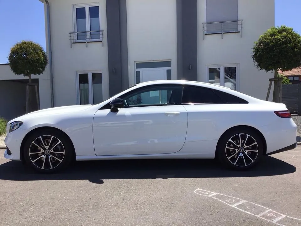 Mercedes-Benz E 200 Coupé