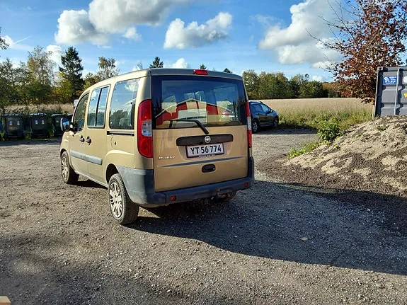 Fiat Doblo 2007 photo 4