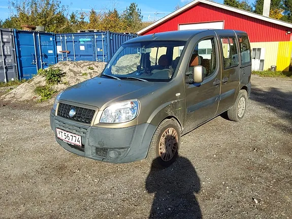 Fiat Doblo 2007 photo 2