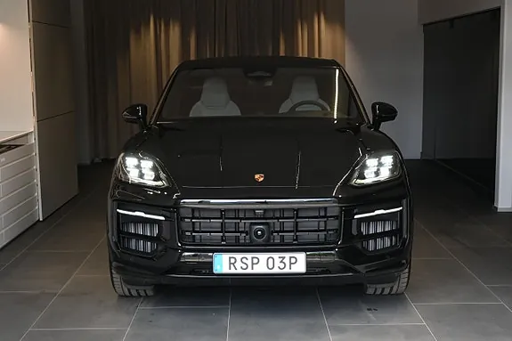 Porsche Cayenne 2026 photo 2
