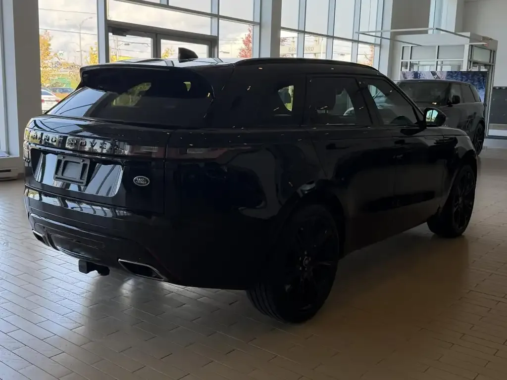 Land Rover Range Rover Velar 2022 photo 4