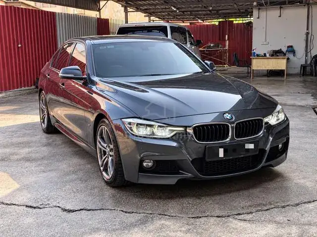 BMW 330E