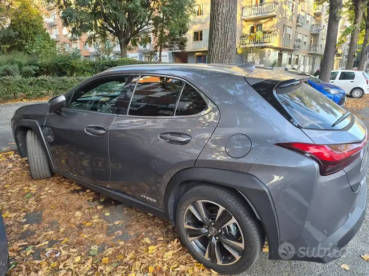 Lexus Ux 2020 photo 5