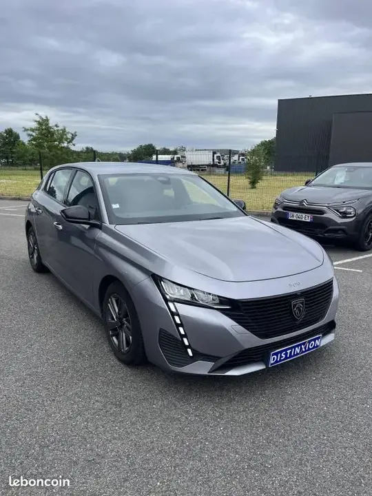 Peugeot 308 2022 photo 3