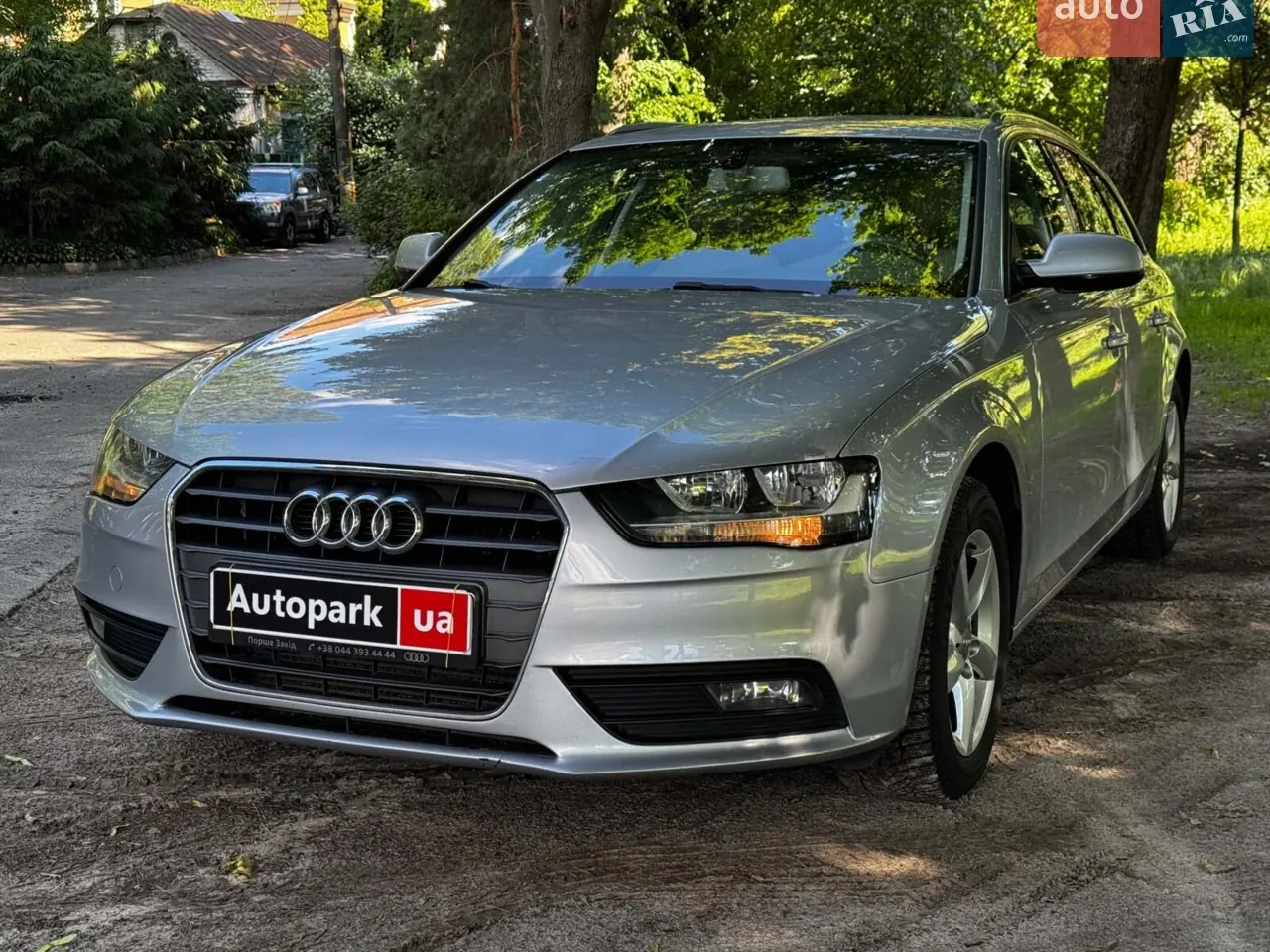 Audi A4 2014 photo 3