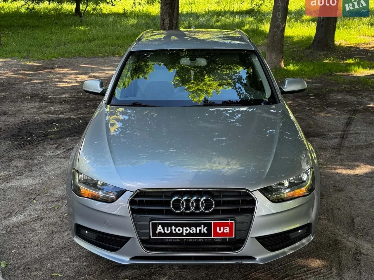 Audi A4 2014 photo 5
