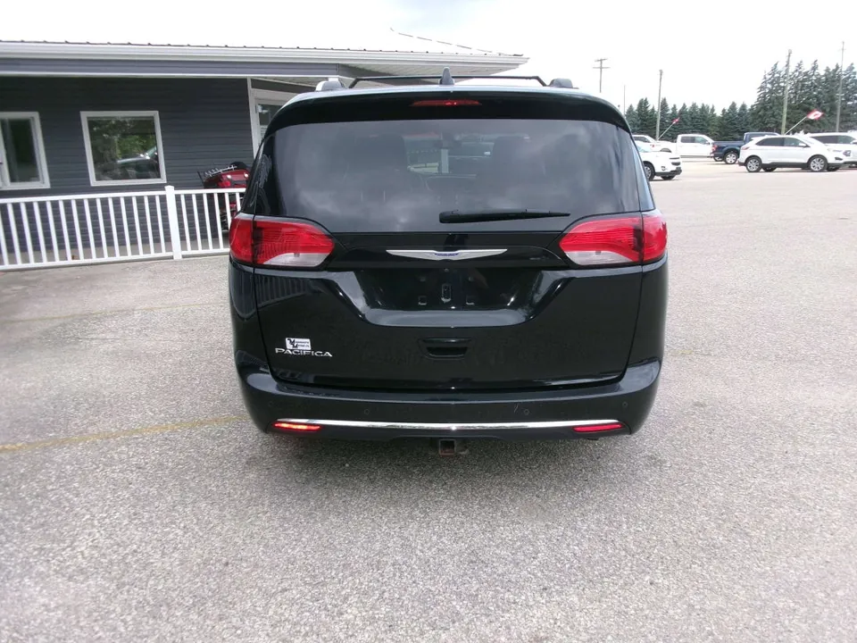 Chrysler Pacifica 2018 photo 4