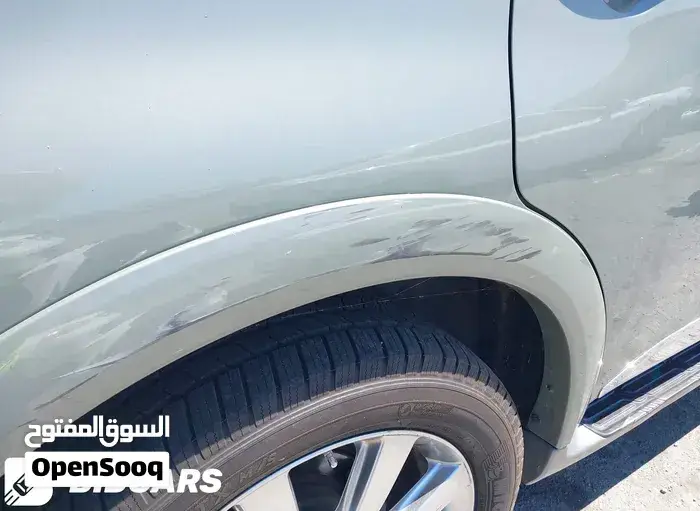 Infiniti Qx56 2012 photo 3