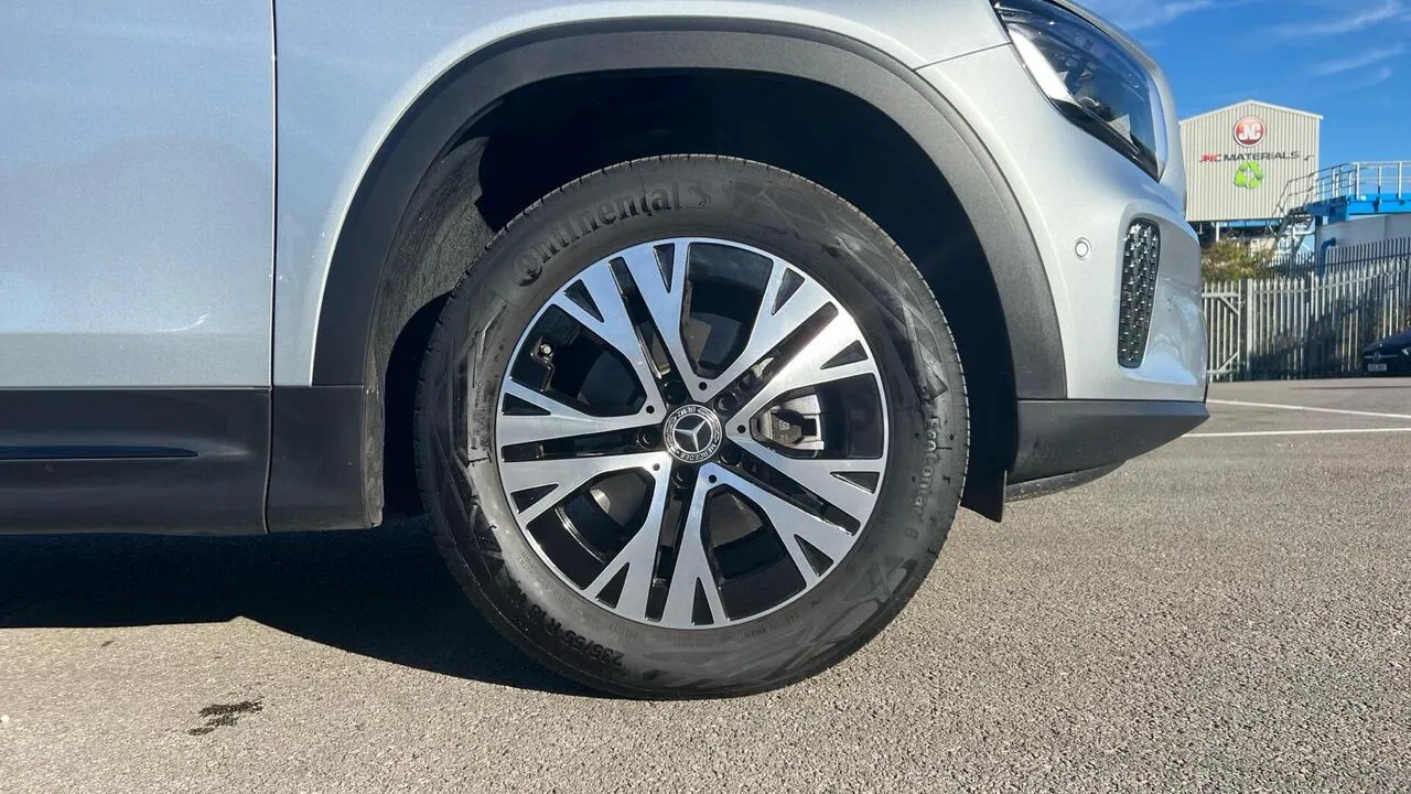 Mercedes-Benz Glb 2026 photo 5