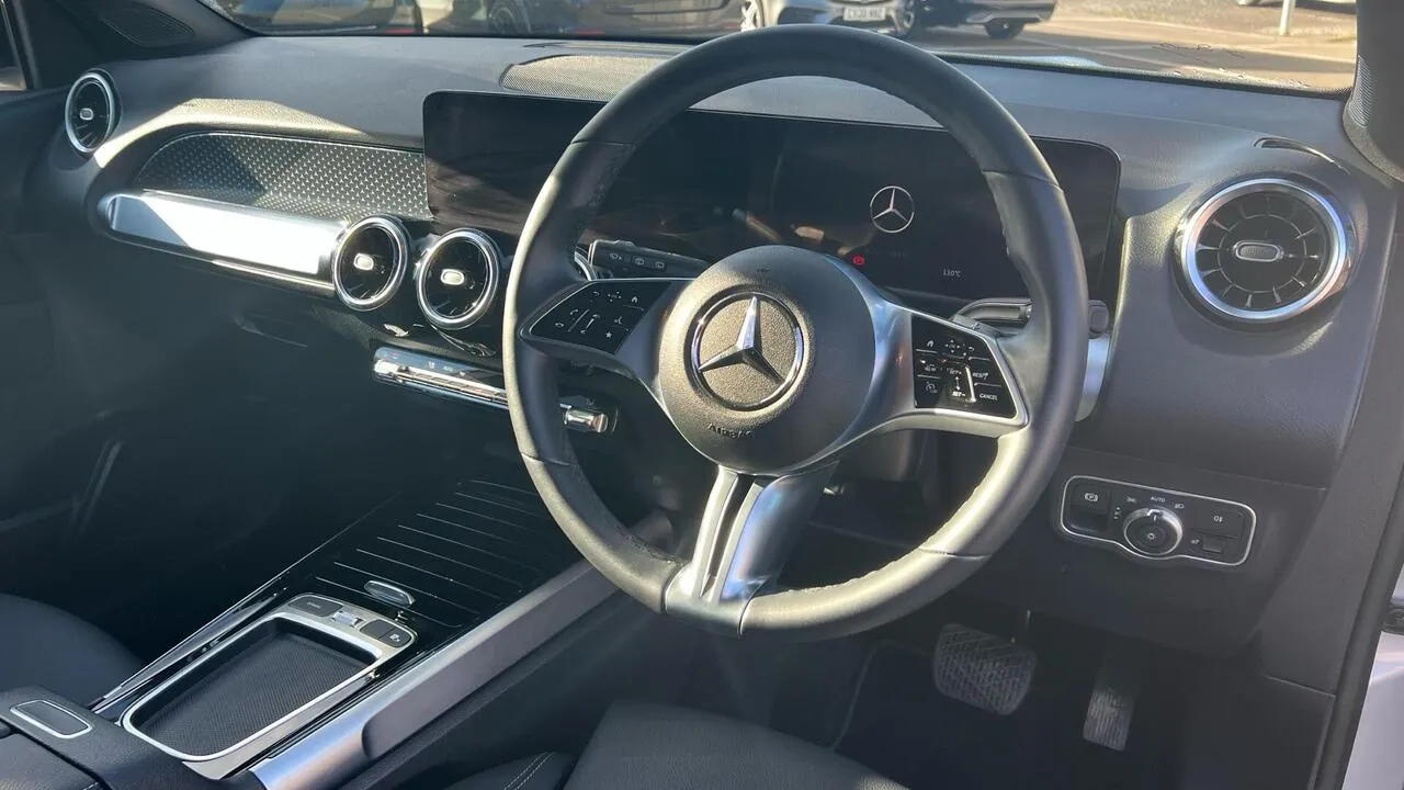 Mercedes-Benz Glb 2026 photo 3