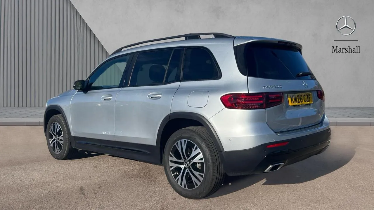 Mercedes-Benz Glb 2026 photo 2