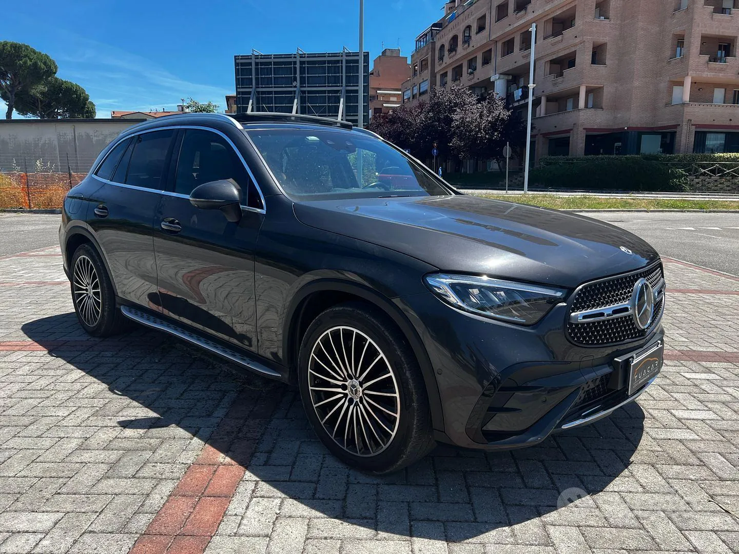 Mercedes-Benz Glc-Class 2023 photo 3
