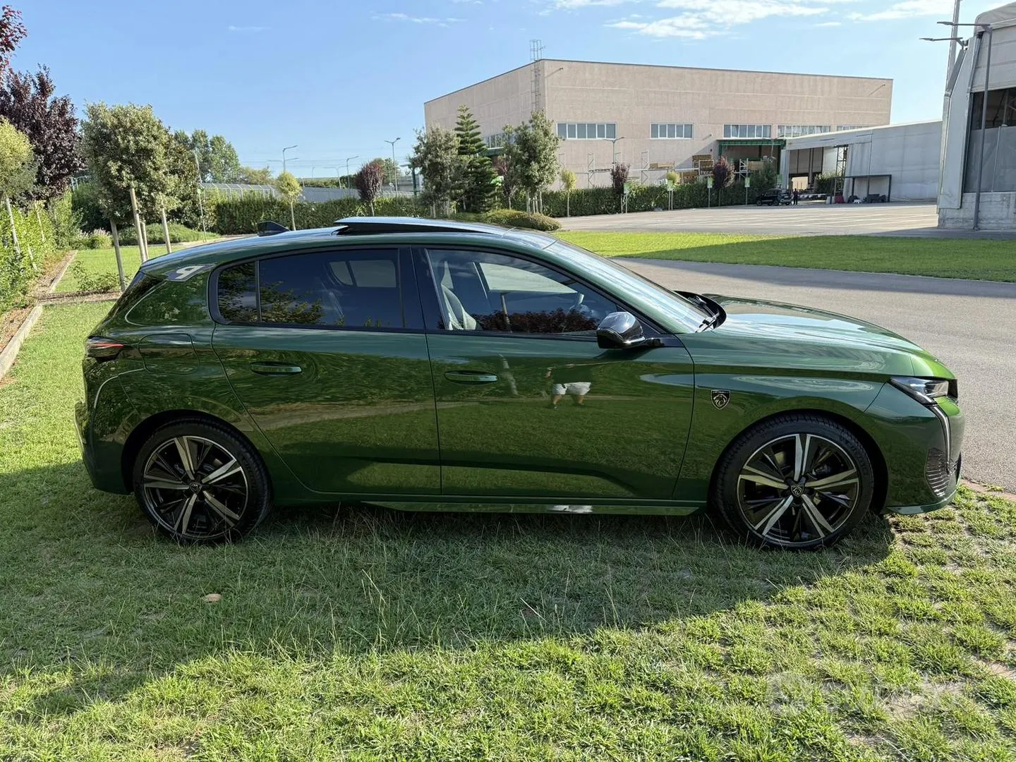 Peugeot 308 2022 photo 3