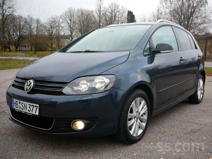 Volkswagen Golf Plus 2011 photo 3