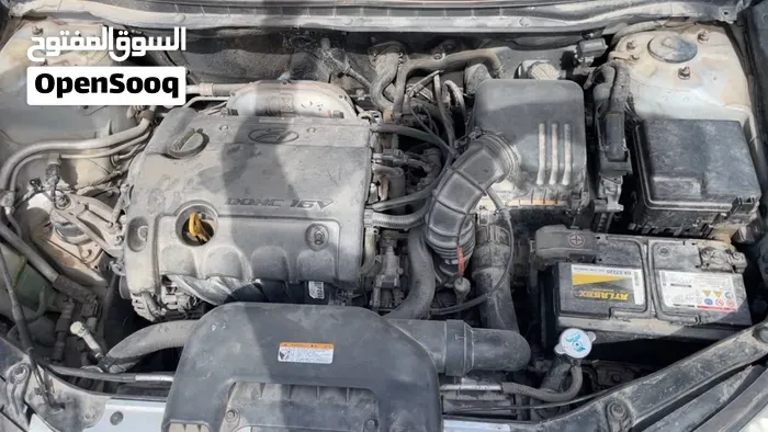 Hyundai Avante 2010 photo 4
