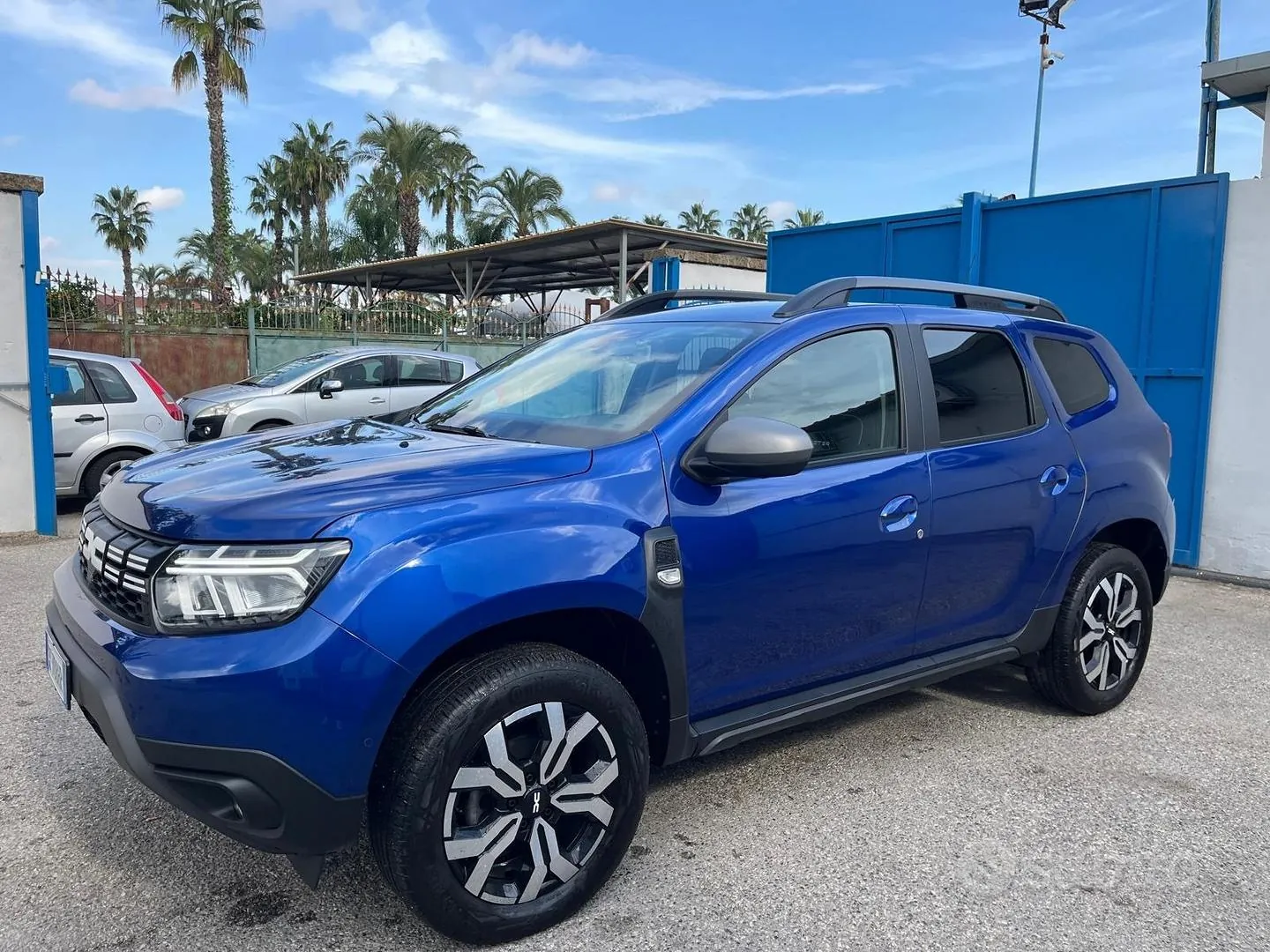 Dacia Duster 2023 photo 4