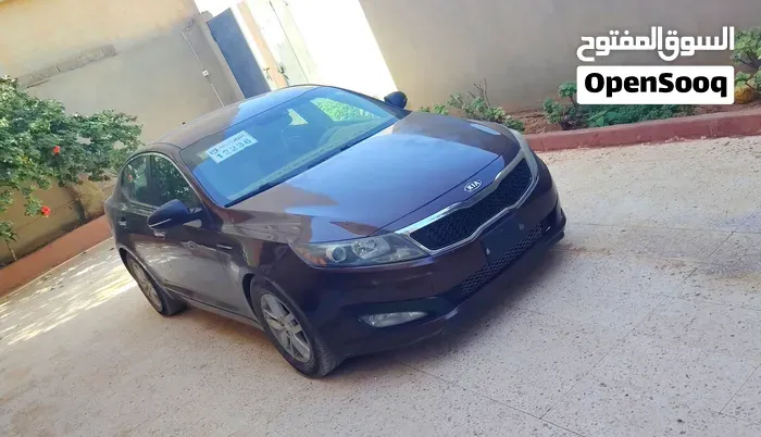 Kia Optima 2012 photo 2