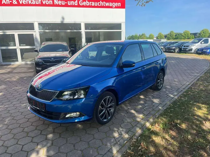 Skoda Fabia 2015 photo 2