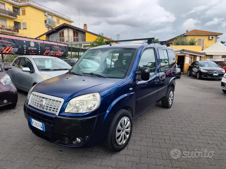 Fiat Doblo 2008 photo 2