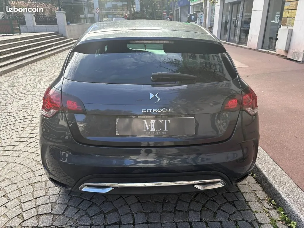 DS Automobiles Ds4 2012 photo 4