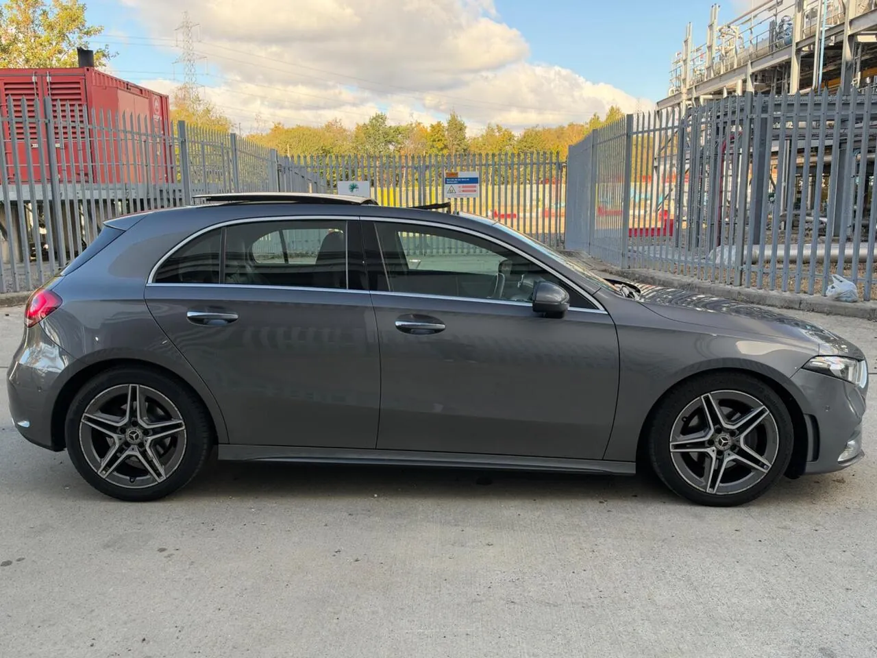 Mercedes-Benz A-Class 2018 photo 3