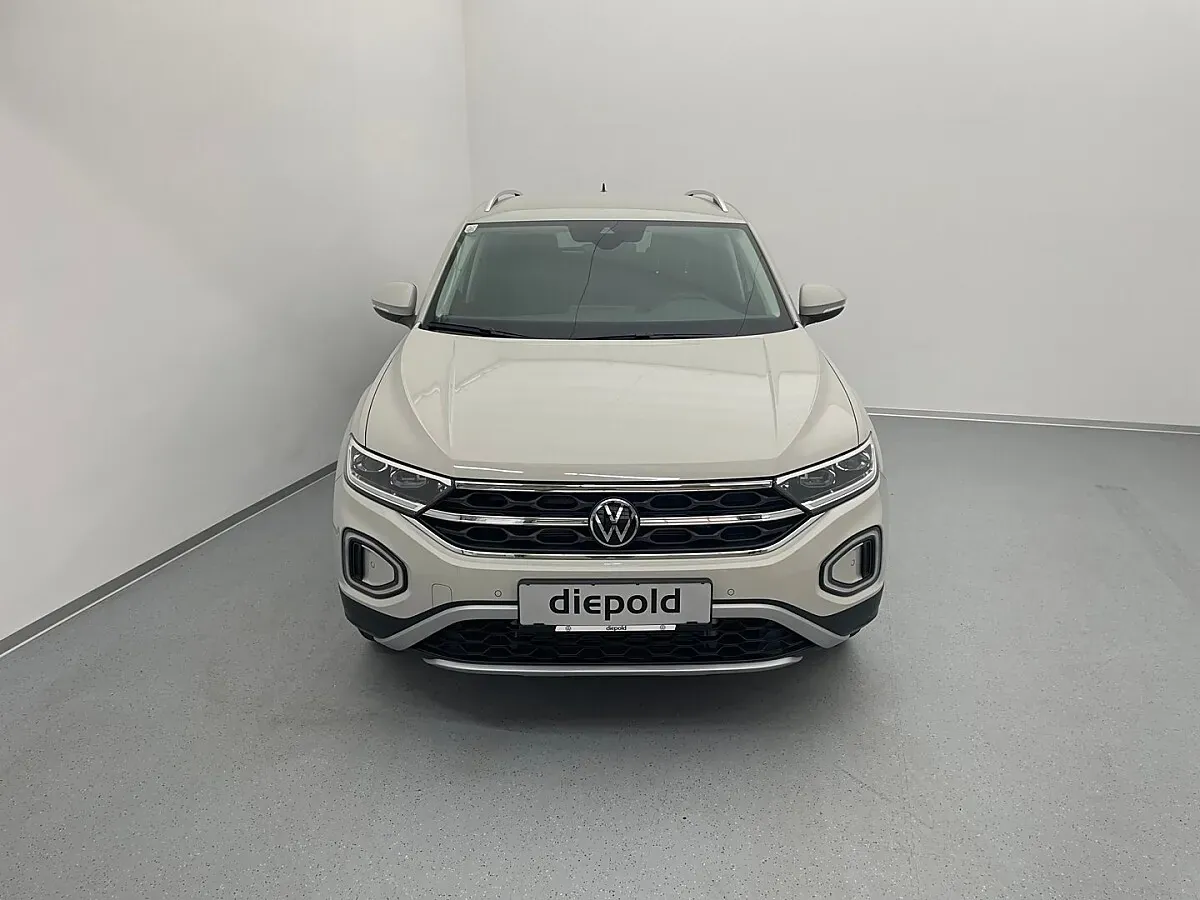 Volkswagen T-Roc 2025 photo 2