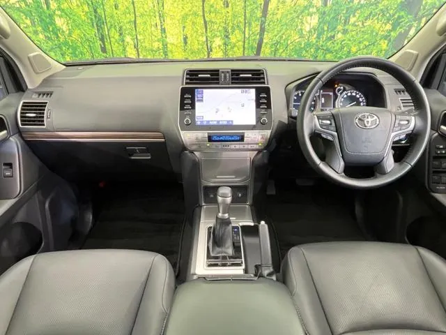 Toyota Land Cruiser Prado 2023 photo 2