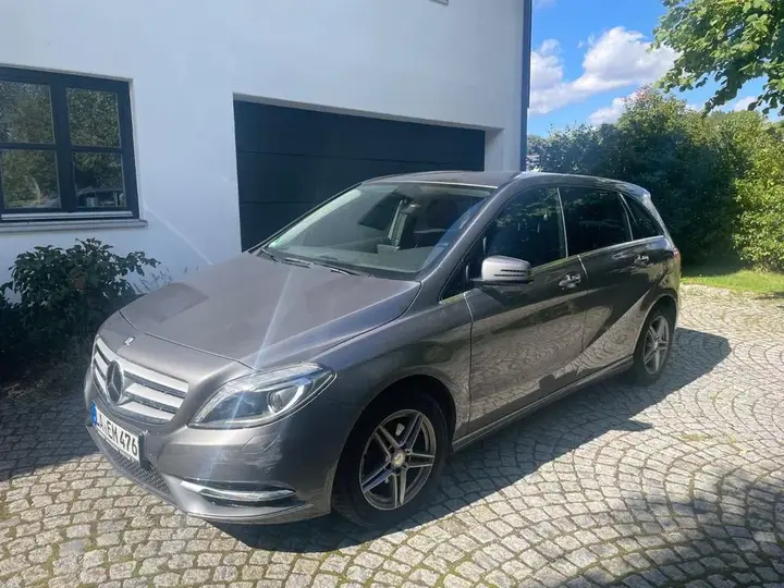 Mercedes-Benz B 180 Urban