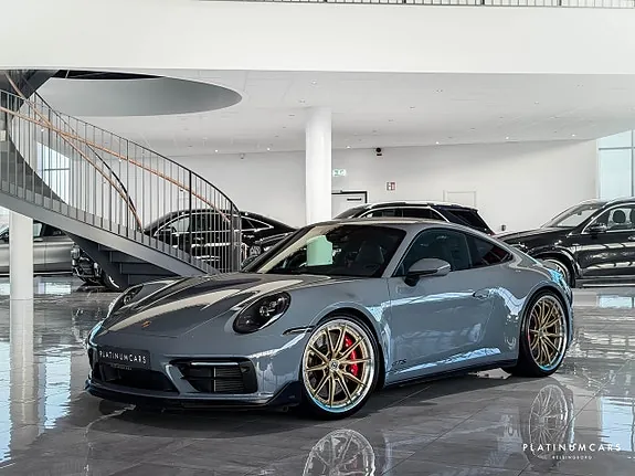 Porsche 992