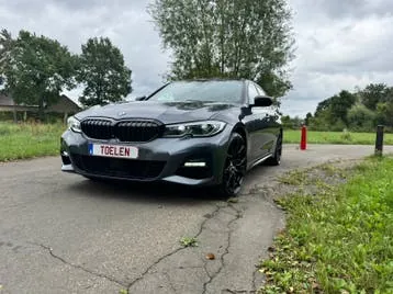 BMW 330E