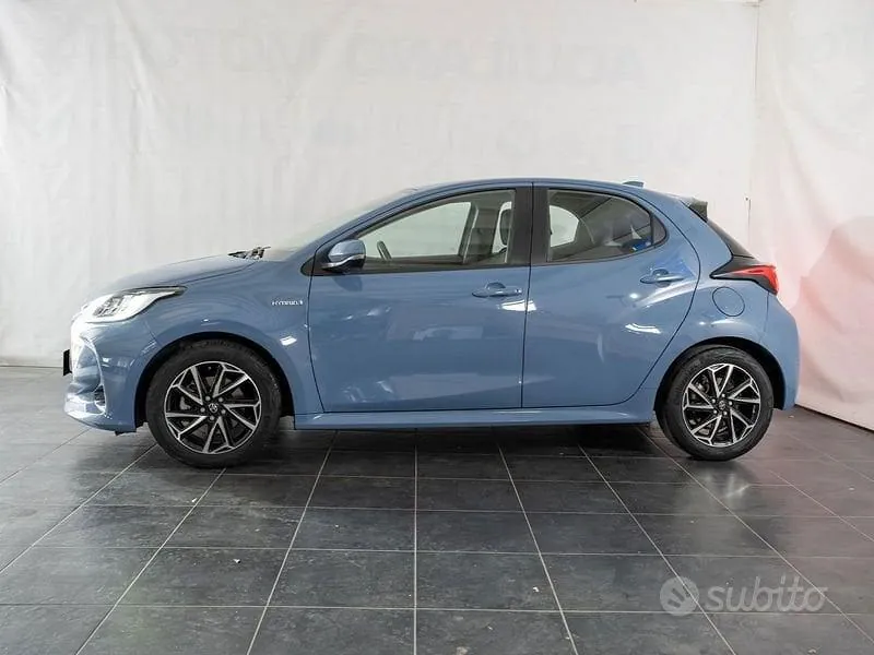 Toyota Yaris 2021 photo 3