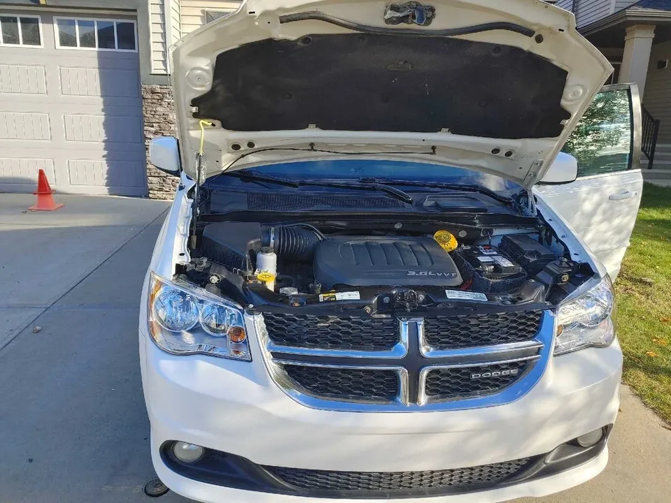 Dodge Grand Caravan 2016 photo 3