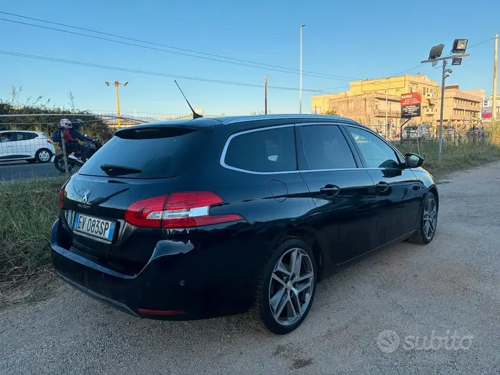 Peugeot 308 2014 photo 4
