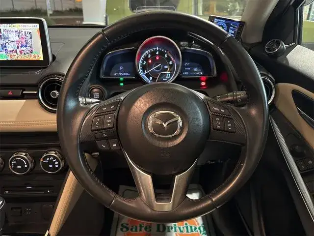 Mazda Demio 2015 photo 3