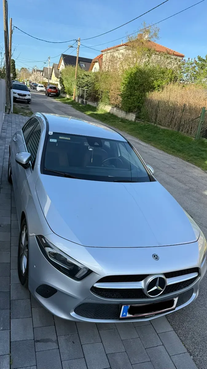 Mercedes-Benz Aklasse 2018 photo 2