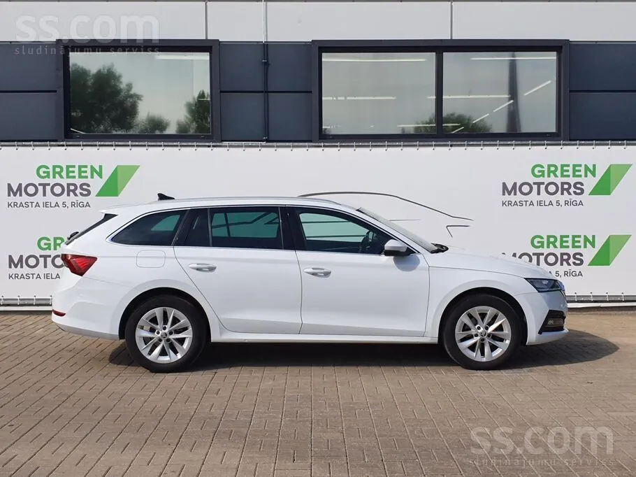 Skoda Octavia 2022 photo 4