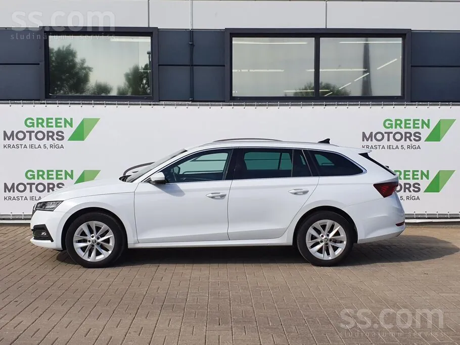 Skoda Octavia 2022 photo 3