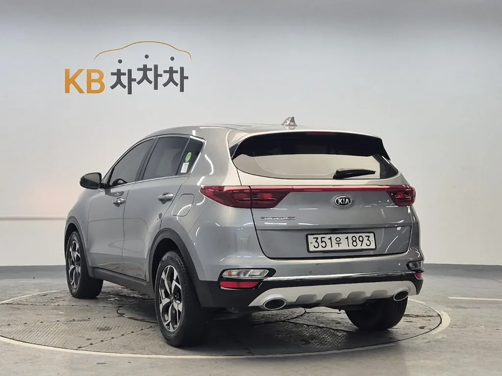 Kia Sportage 2021 photo 2